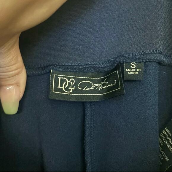 Diane Gilman Navy Wide Leg Stretch Pull-On Pants Small NWT Comfort Fit - Picture 3 of 4